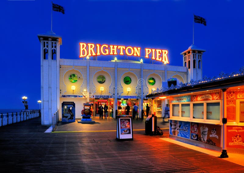 Brighton pir, England fotografering för bildbyråer Brighton pir, England fotografering för bildbyråer