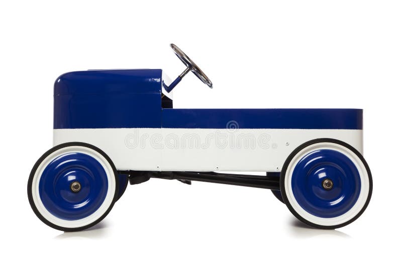 Brinquedo do carro do pedal do vintage no branco