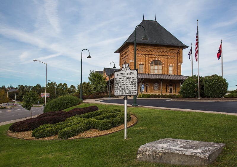 Bristol - Historic Downtown - The Official Vermont Tourism Website 