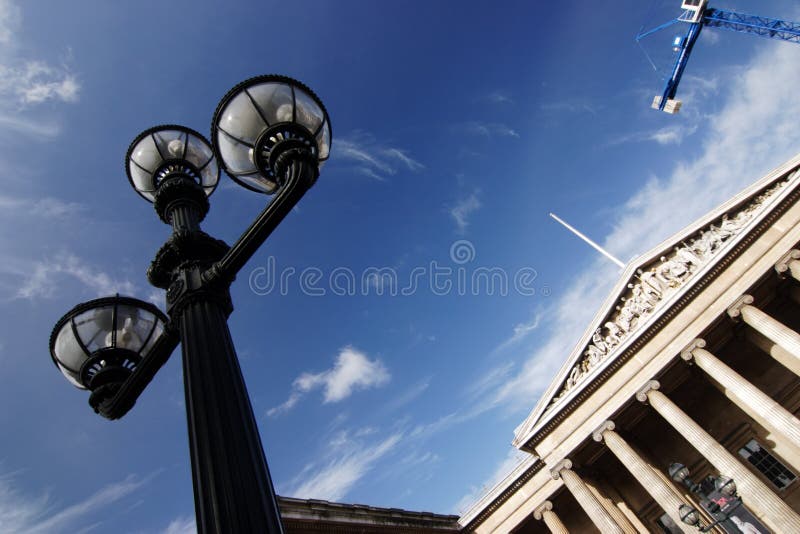 British Museum, lamp and crane