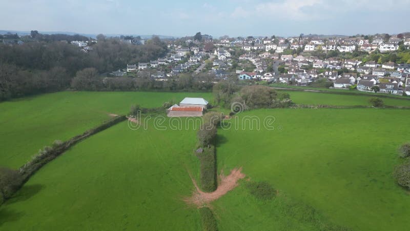 Broadsands, Torbay, South Devon, England: A collapsed Neolithic chambered tomb