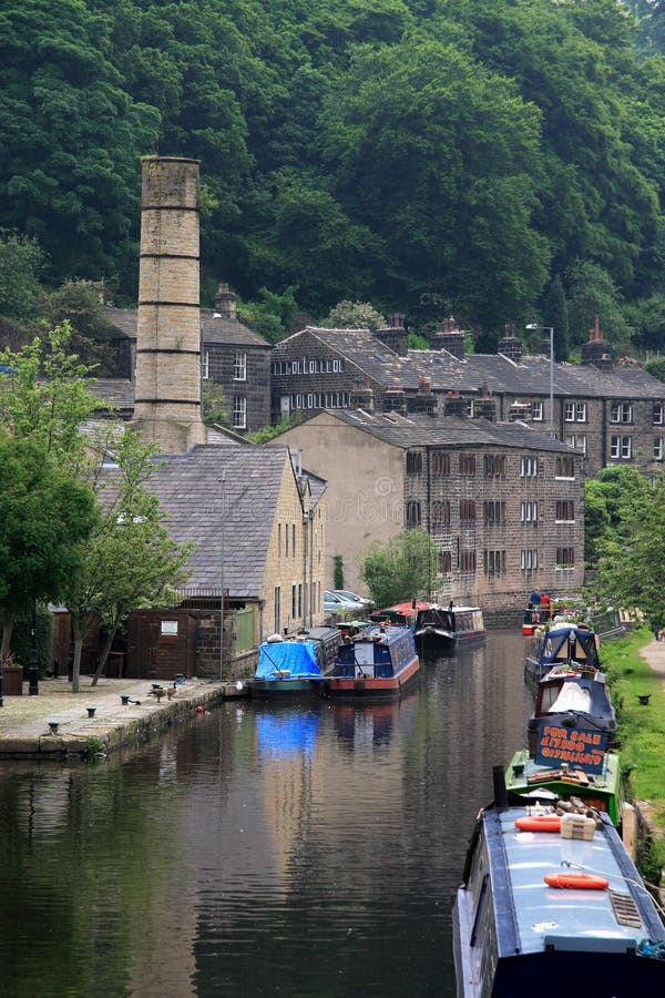brokanalen hebden rochdale royaltyfria bilder brokanalen hebden rochdale royaltyfria bilder