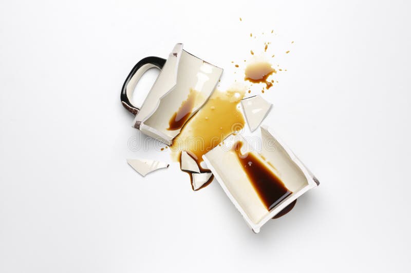 Break cup. Разбитая керамическая Кружка. Сломанная чашка. Break a Cup. Spilled Coffee.