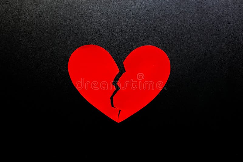 Broken Heart Black and White Wallpapers  Top Free Broken Heart Black and  White Backgrounds  WallpaperAccess