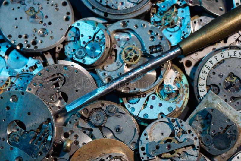 Broken mechanical watches stock image. Image of retrostyled 122451125