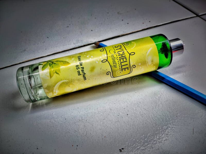 Broken perfume bottle editorial photo. Image of bottle 262311441