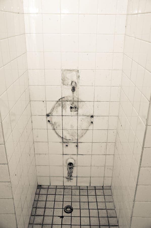 Broken toilet stock photo. Image of oposite, broken, wish 20934668