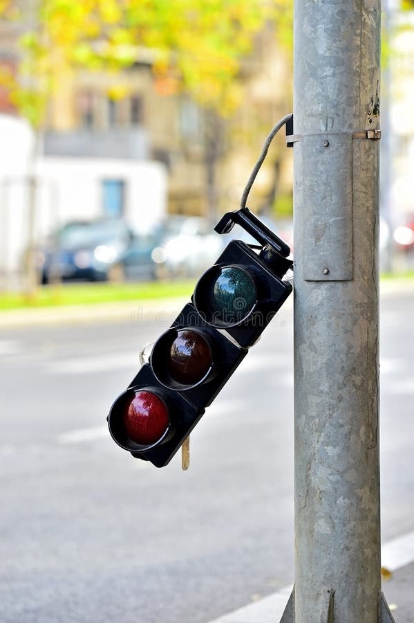 Broken traffic lights pole stock image. Image of collision 80352071