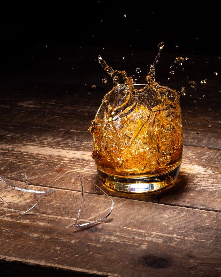 Ice Cube Splash Water Broken Glass Stock Photos Free & RoyaltyFree