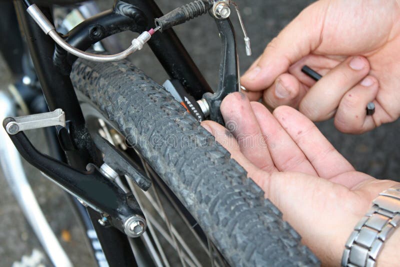 bromsreparation royaltyfria foton bromsreparation royaltyfria foton