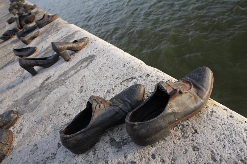 Bronze shoes on the Danube embankment