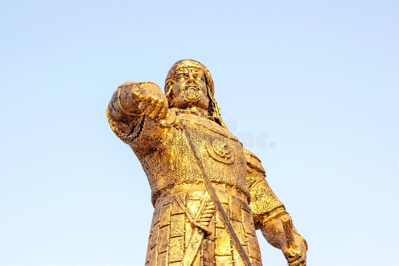 The bronze statue of Mahmud Tarabi the leader of the uprising in Bukhara against the sadrs in 1238 royalty free stock image The bronze statue of Mahmud Tarabi the leader of the uprising in Bukhara against the sadrs in 1238 royalty free stock image