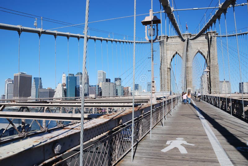 Puente nuevo la ciudad en.