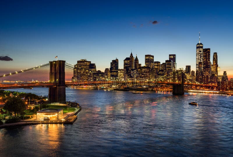 Brooklyn Bridge and Manhattan Skyscrapers at Twilight in Black & White ...