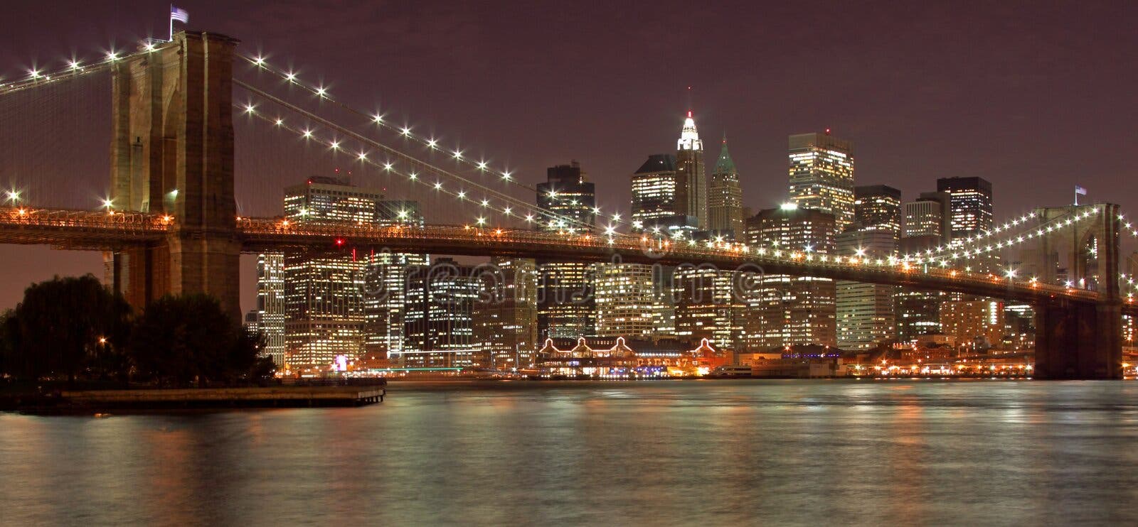 Manhattan Bridge at Night stock photo. Image of river - 1481470