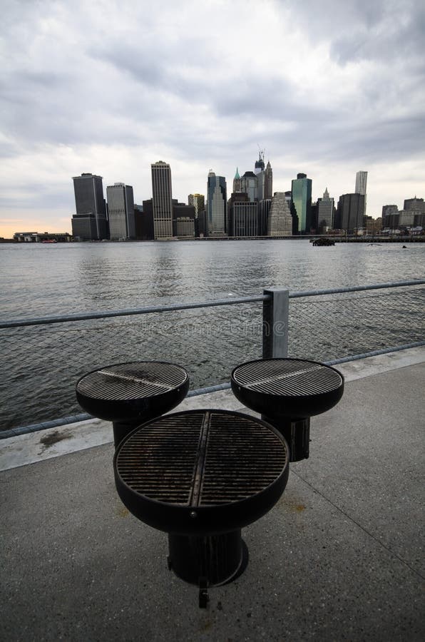 Brooklyn Bridge Park Bbq Stock Photos Free & RoyaltyFree Stock