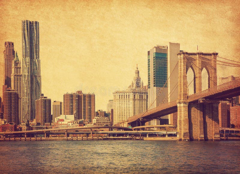 Brooklyn-Brücke und Lower Manhattan in New York City, Vereinigte Staaten Foto in der Retro- Art Addierte Papierbeschaffenheit stockfoto Brooklyn-Brücke und Lower Manhattan in New York City, Vereinigte Staaten Foto in der Retro- Art Addierte Papierbeschaffenheit stockfoto