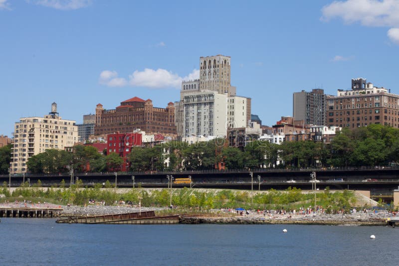 Brooklyn and East River from Brooklyn Bridge Park Editorial Stock Image