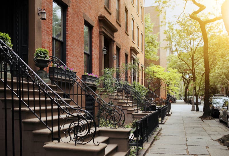 A View from idyllic Brooklyn Heights, Brooklyn, New York City, USA. Short depth of field.