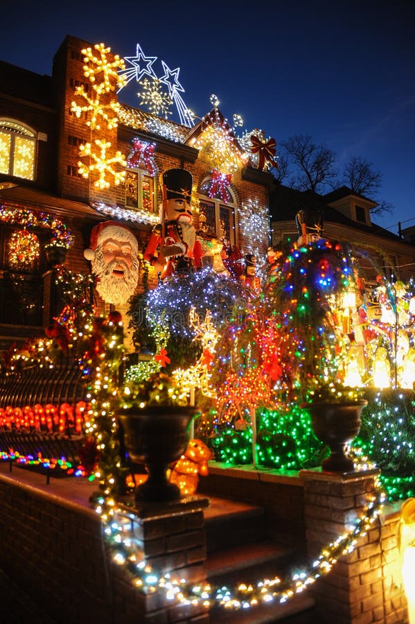 BROOKLYN, NEW YORK - DECEMBER 20, 2017 - Dyker Heights Christmas Lights ...