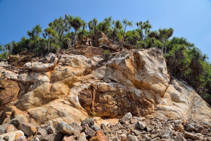 Brown hill stock image. Image of srilanka, park, outdoor 103947625