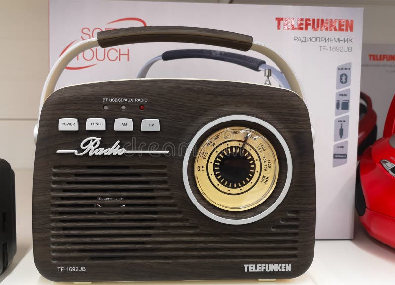 Radio Análogo Select Sound Retro BT1010 con Bluetooth