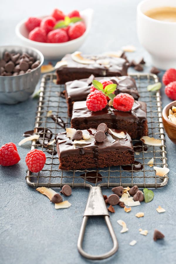 Brownies on a cooling rack stock image. Image of cooling - 75537779