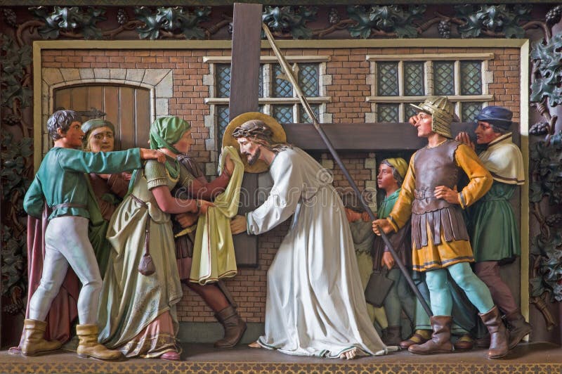 Brujas - el Veronica limpia la cara de Jesús Alivio en la iglesia de St Giles (Sint Gilliskerk) fotos de archivo libres de regalías Brujas - el Veronica limpia la cara de Jesús Alivio en la iglesia de St Giles (Sint Gilliskerk) fotos de archivo libres de regalías