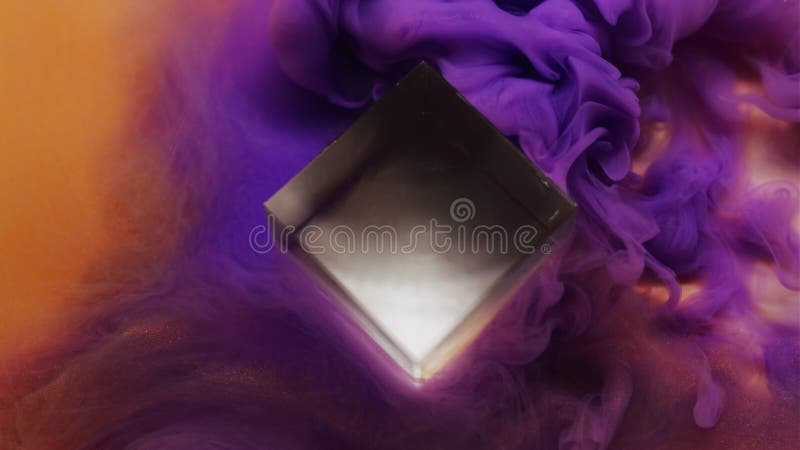 Brume d'encre chatoyant cube de verre liquide stand de fumée clips vidéos