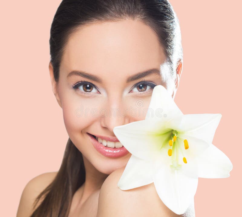 Brunette in elegant light makeup royalty free stock images Brunette in elegant light makeup royalty free stock images