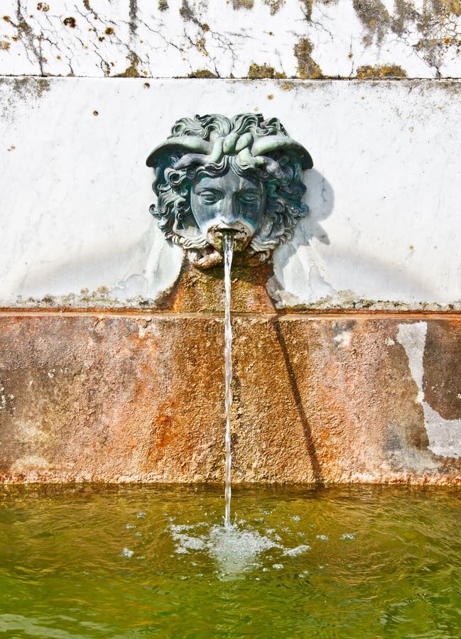 Alter Brunnen In Pompeji, Italien Stockfoto Bild von