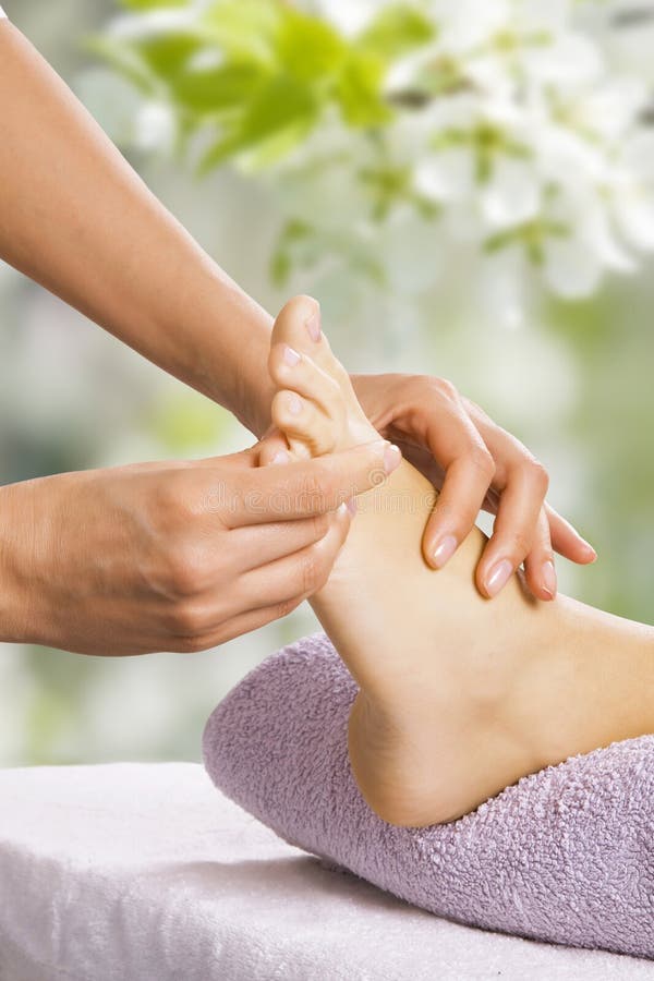brunnsort för fotmassagesalong arkivfoton brunnsort för fotmassagesalong arkivfoton