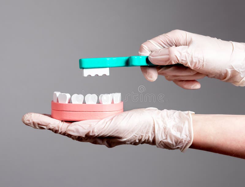 Que te hacen en una limpieza dental