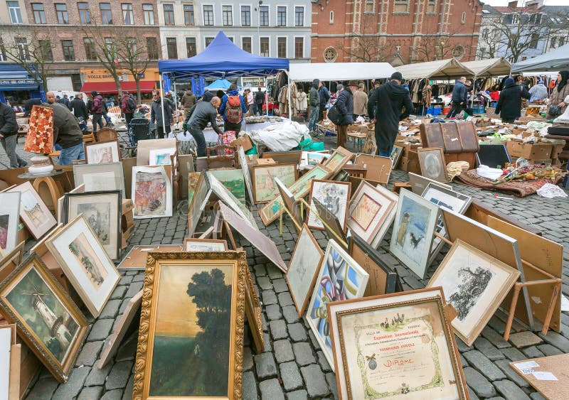 307 Old Paintings Flea Market Photos - Free & Royalty-Free Stock Photos