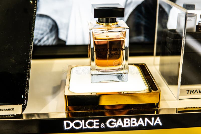 Dolce & Gabbana the One Perfume, Fragrance on Shop Display for Sale, D&G is  Italian Luxury Fashion House Editorial Image - Image of cosmetic, odor:  168080050