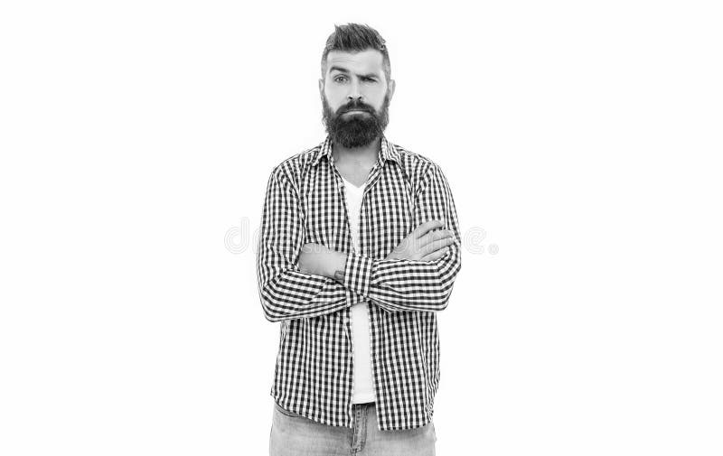 Brutal Caucasian isoliert auf weiß. Bearded man in lässigem Shirt. Guy hat einen stilvollen Haarschnitt. Mann mit angesagter Frisu lizenzfreie stockfotografie