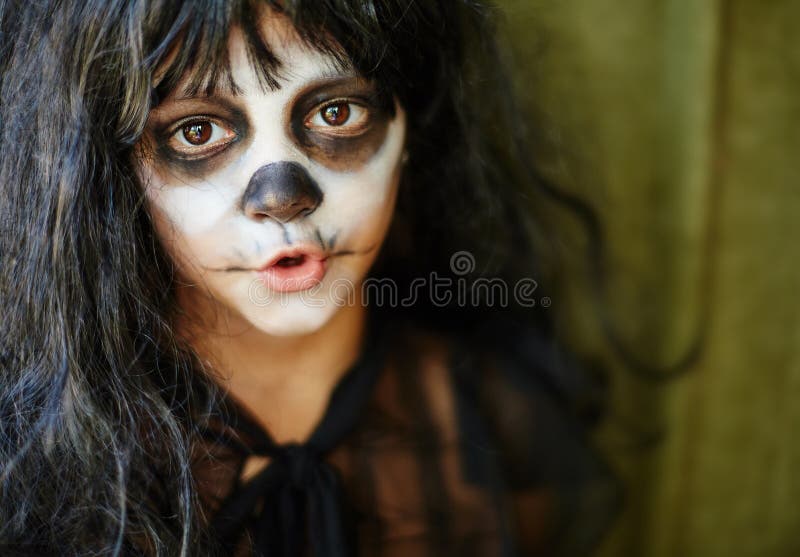 Cara de bruxa pintada Foto stock gratuita - Public Domain Pictures