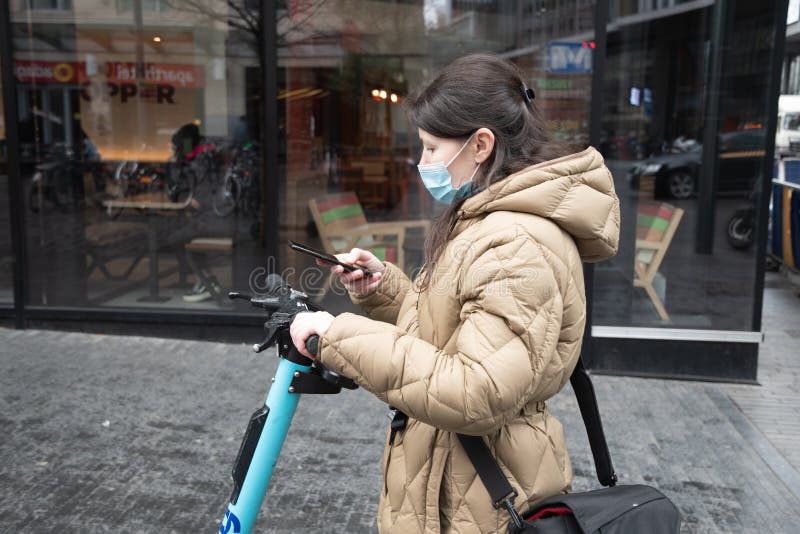 Magasiner Veste chauffante METRO pour femmes