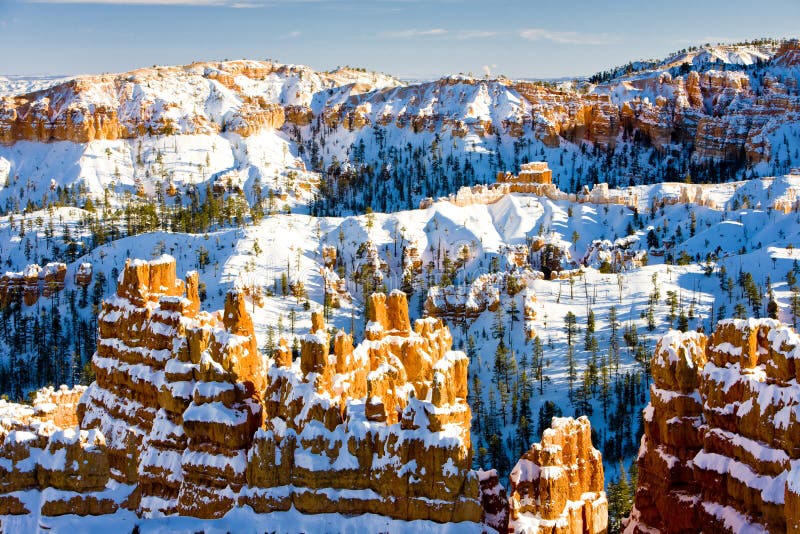 Bryce Schlucht-Nationalpark im Winter, Utah, USA lizenzfreie stockbilder Bryce Schlucht-Nationalpark im Winter, Utah, USA lizenzfreie stockbilder
