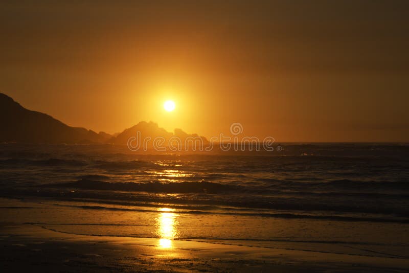 Brzegowy Atlantic zmierzch zdjęcia stock