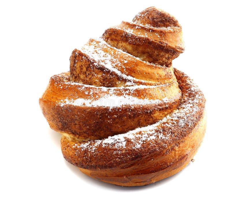 Brötchen aus frisch gebackenem Zimt. Abschlussfoto. auf weißem Hintergrund stockfoto