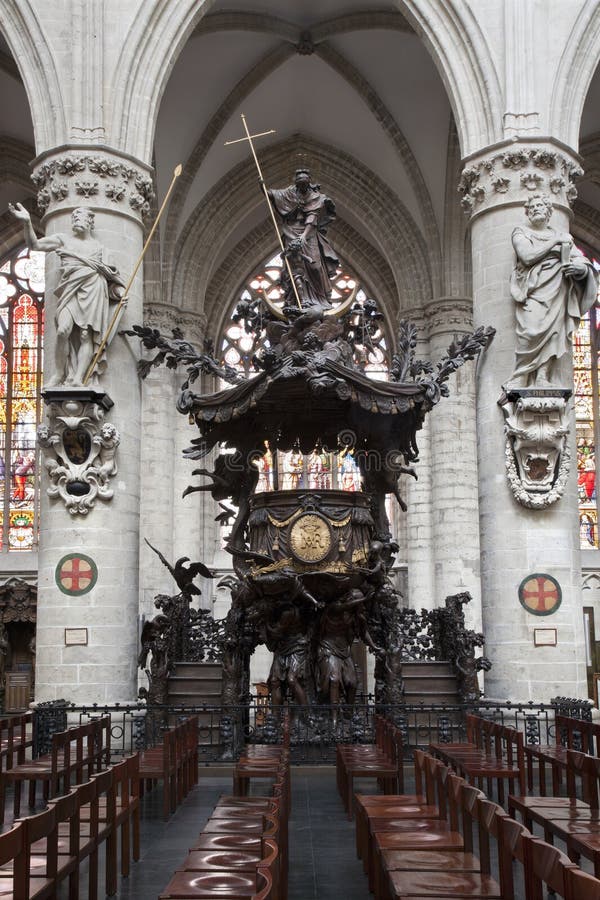 Brüssel - barocke Kanzel von der Kathedrale von S stockfotografie Brüssel - barocke Kanzel von der Kathedrale von S stockfotografie