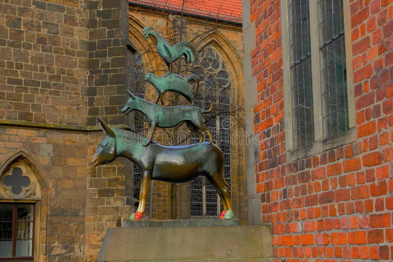 Brązowa statua Grodzcy muzycy - Bremen, Niemcy obrazy stock Brązowa statua Grodzcy muzycy - Bremen, Niemcy obrazy stock
