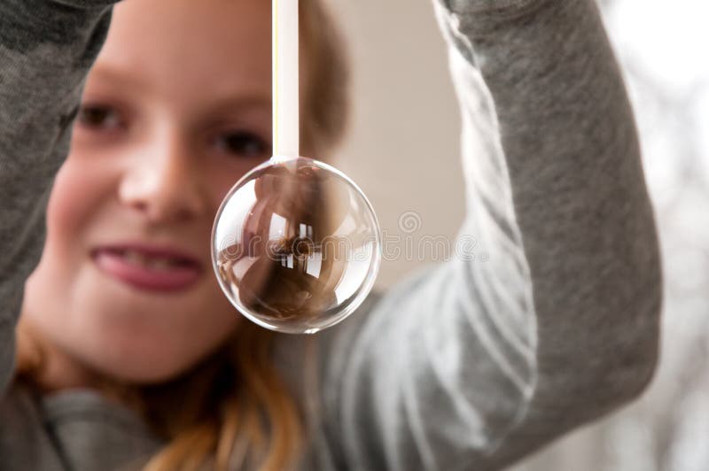 bubblaflickatvål royaltyfri bild bubblaflickatvål royaltyfri bild