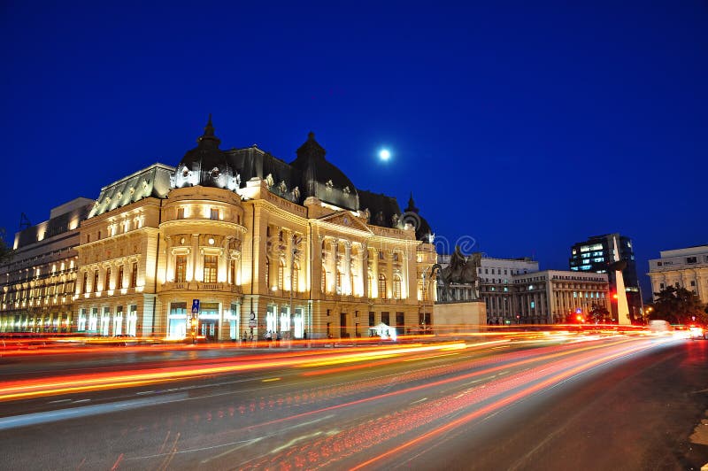 Bucharest nattplats royaltyfria foton Bucharest nattplats royaltyfria foton