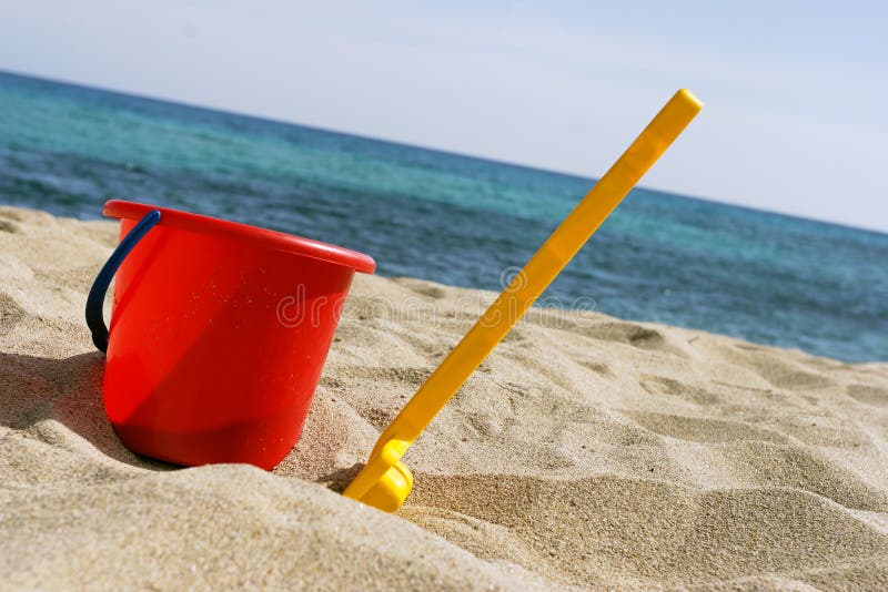 buy bucket and spade
