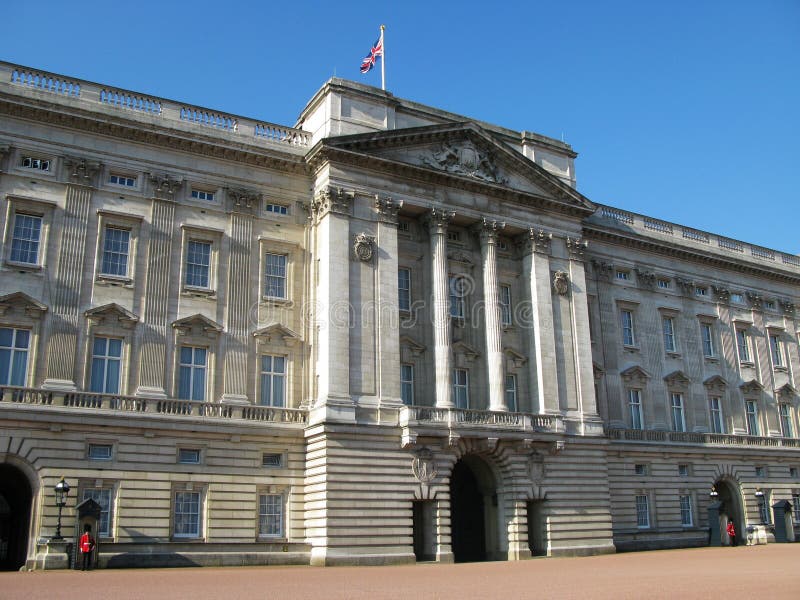 Buckingham Palace in London Editorial Photography - Image of europe ...