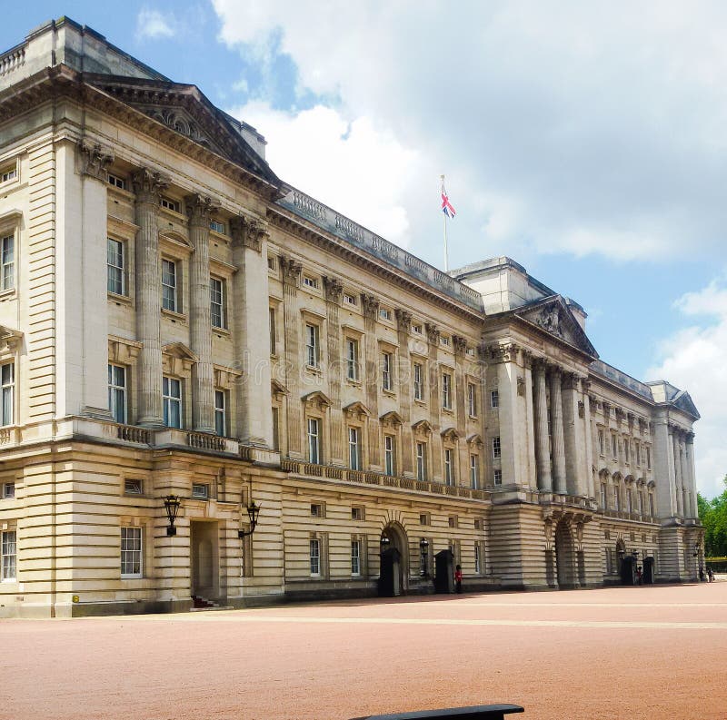 Buckingham palace stock image. Image of england, queen - 55957091