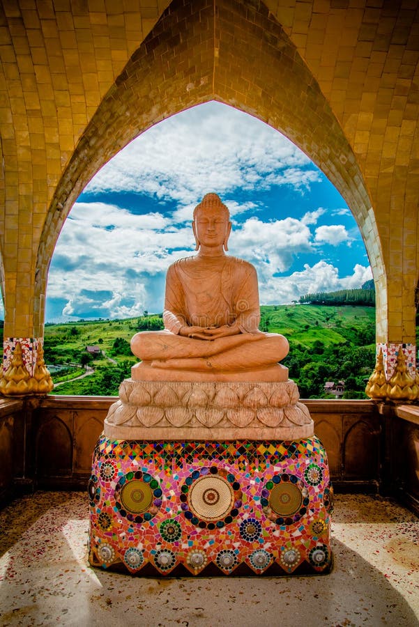 Buddha statua z marmurem zdjęcie royalty free Buddha statua z marmurem zdjęcie royalty free