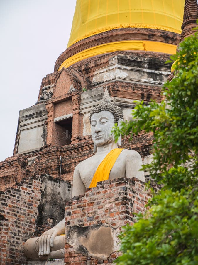 Buddha Statue in Wat Yai Chai Mongkol Stock Image - Image of asia ...